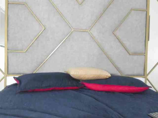 Miia-Colliins-- webcam