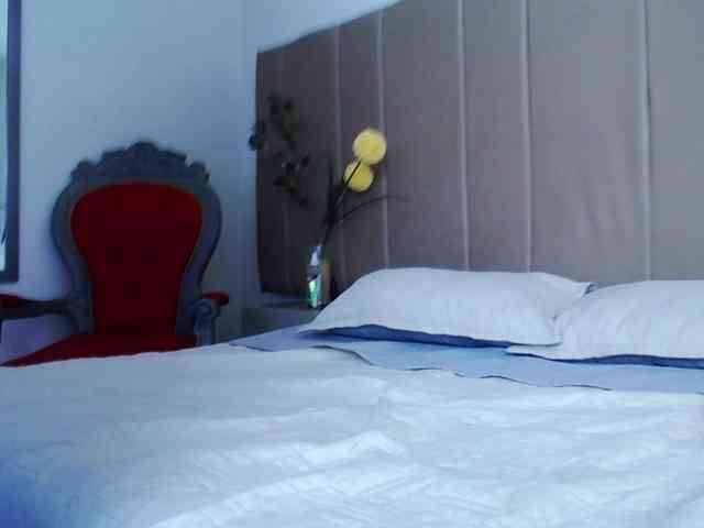 Miia-Colliins-- webcam