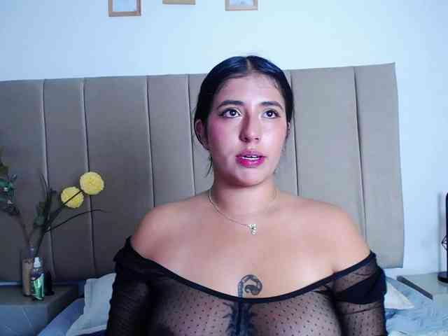 Miia-Colliins-- webcam