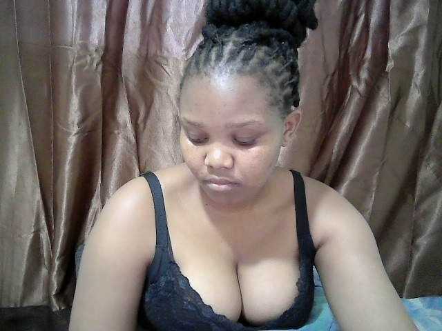 Shepretty webcam
