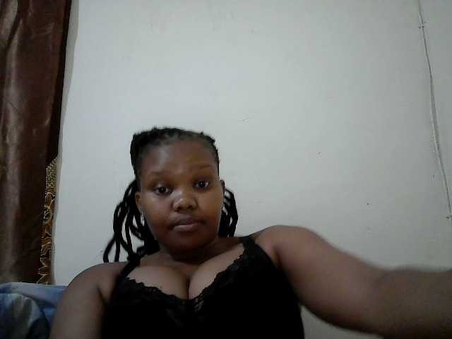 Shepretty's BongaCams show and profile