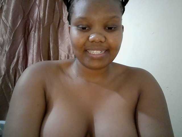 Shepretty's BongaCams show and profile