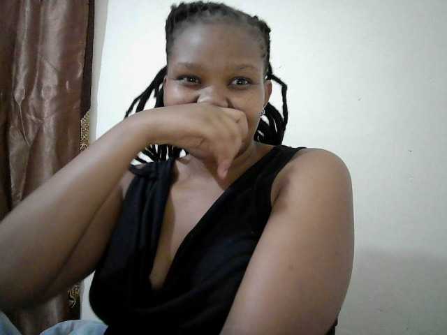 Shepretty's BongaCams show and profile