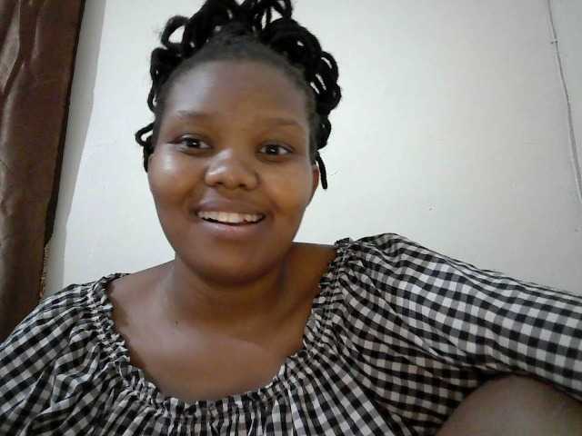 Shepretty Live Cam on BongaCams