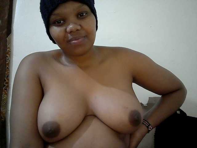 Shepretty's BongaCams show and profile