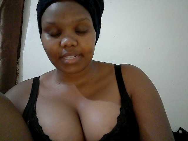 Shepretty's BongaCams show and profile