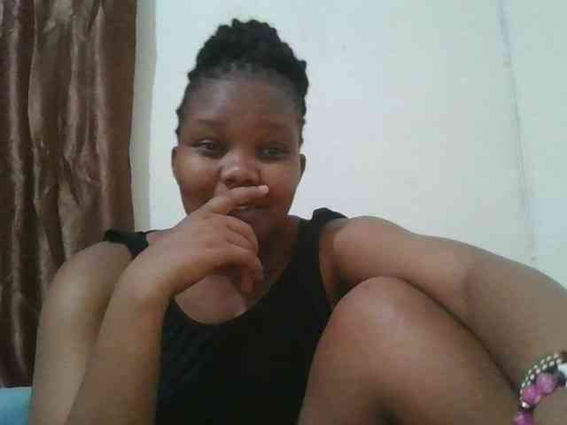 Shepretty webcam