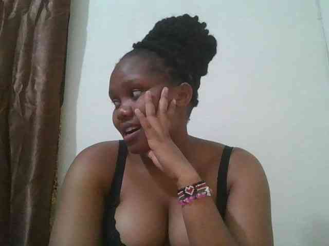 Shepretty webcam