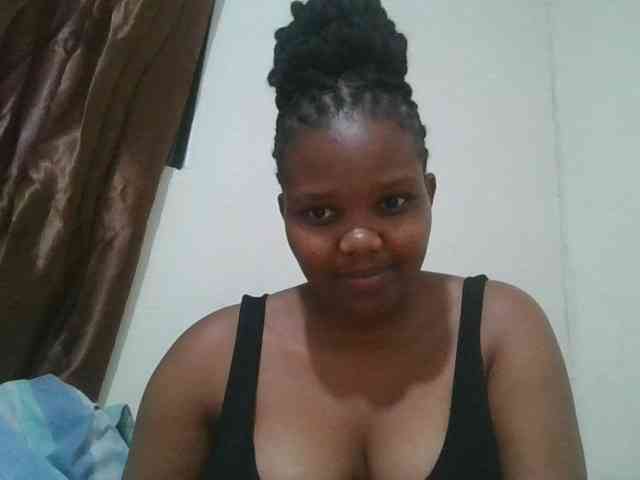 Shepretty webcam