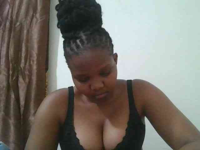 Shepretty webcam