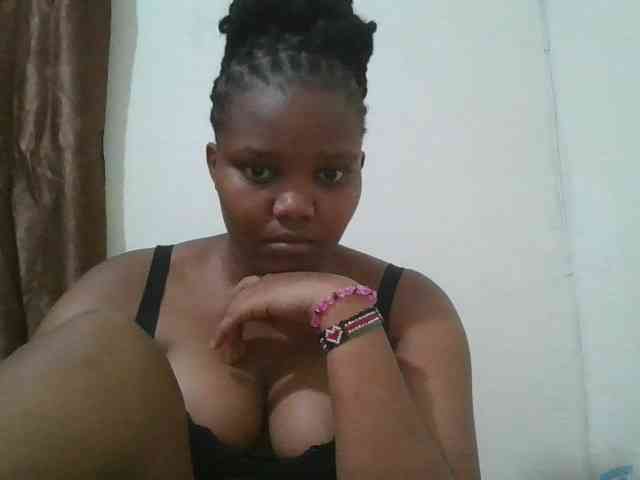 Shepretty webcam