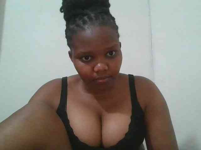 Shepretty webcam