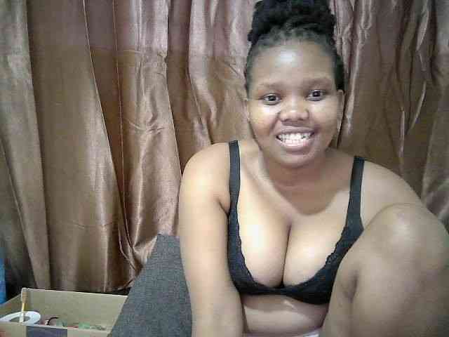 Shepretty webcam