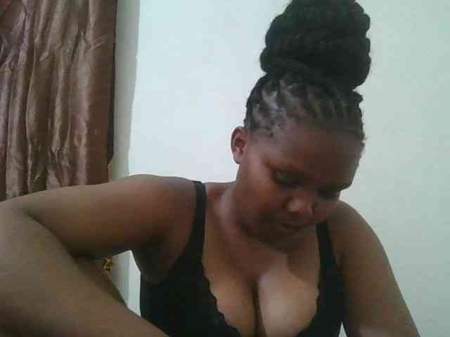 Shepretty webcam