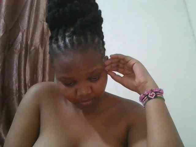 Shepretty webcam