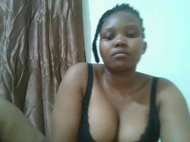 Shepretty webcam