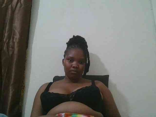 Shepretty webcam
