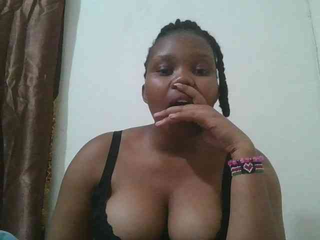 Shepretty webcam