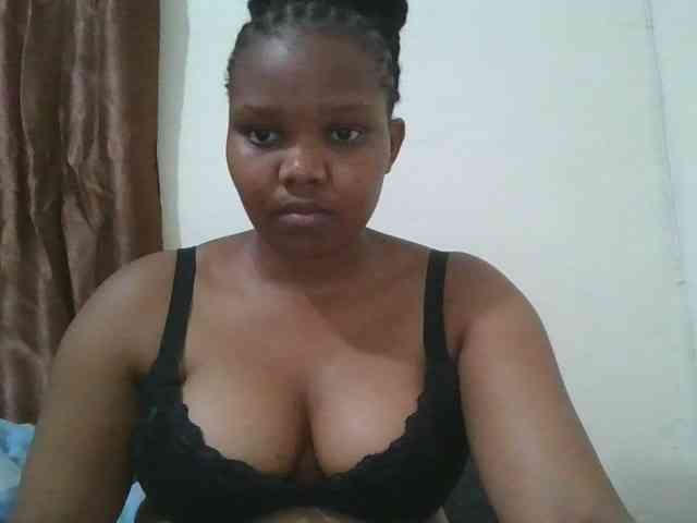 Shepretty webcam