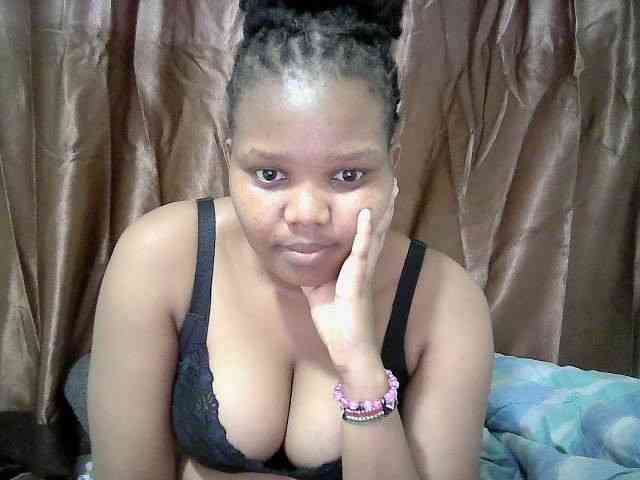 Shepretty webcam