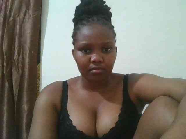 Shepretty webcam
