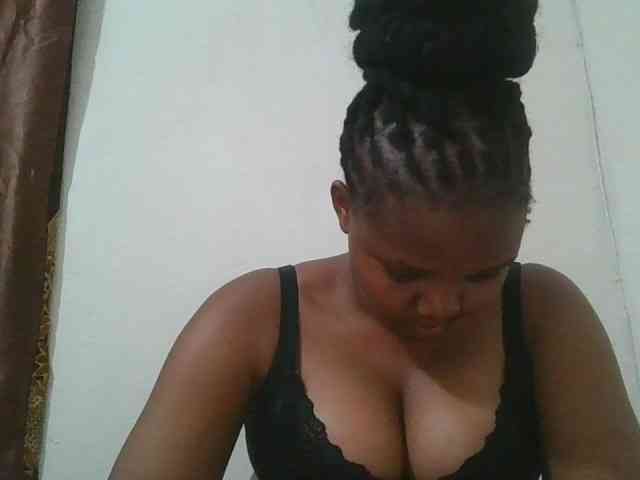 Shepretty webcam