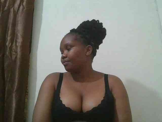 Shepretty webcam