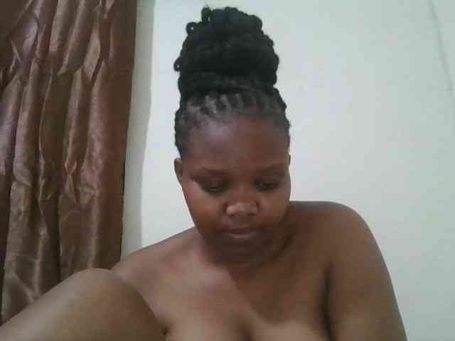 Shepretty webcam