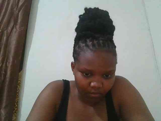 Shepretty webcam