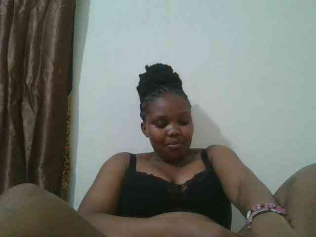 Shepretty webcam