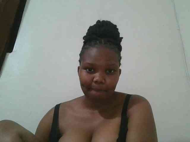 Shepretty webcam