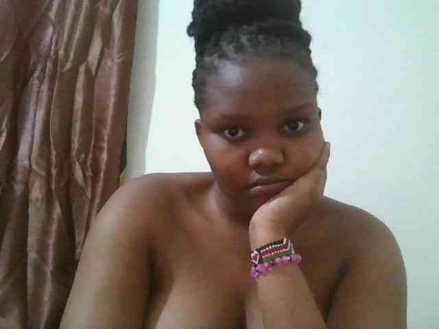 Shepretty webcam