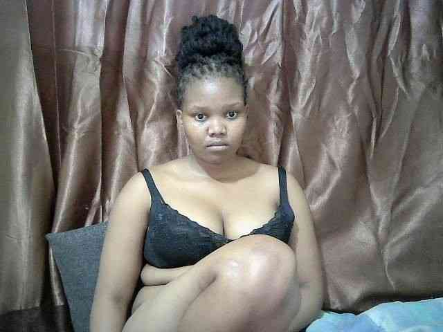 Shepretty webcam