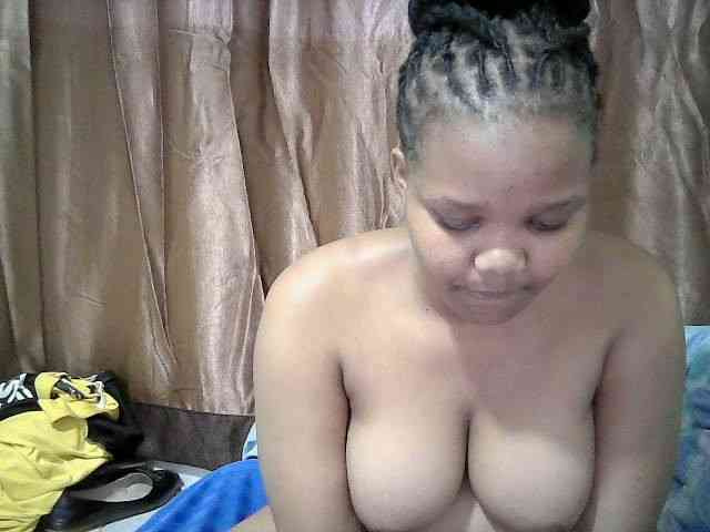 Shepretty webcam