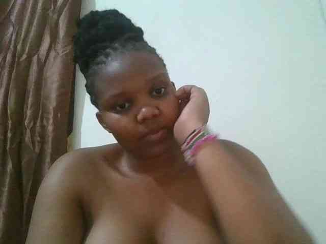 Shepretty webcam