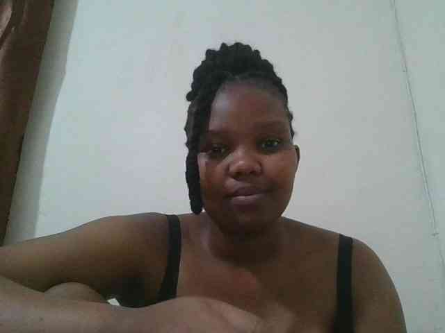 Shepretty webcam