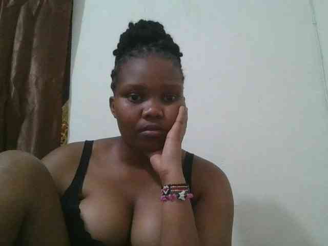Shepretty webcam