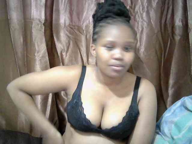 Shepretty webcam