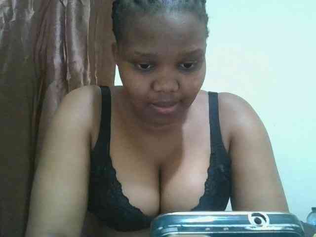 Shepretty webcam