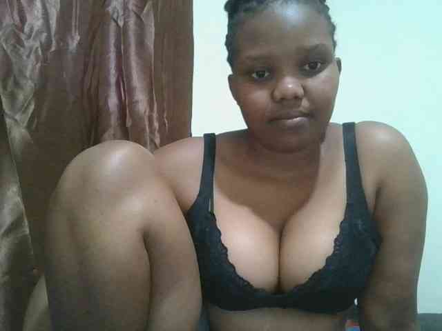 Shepretty webcam