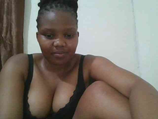 Shepretty webcam