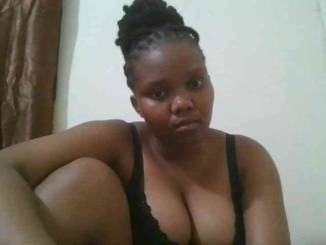 Shepretty webcam