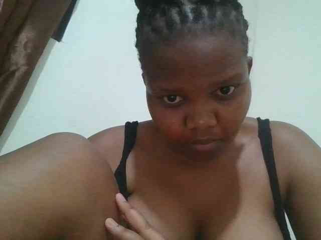 Shepretty webcam
