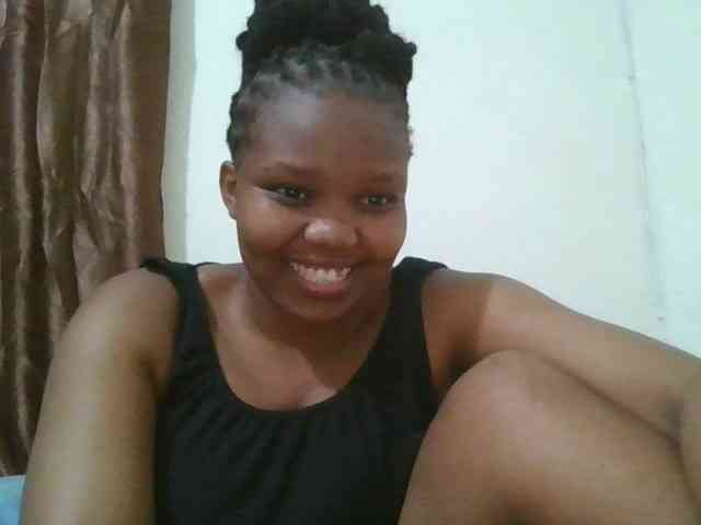 Shepretty webcam