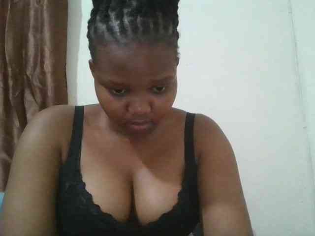 Shepretty webcam