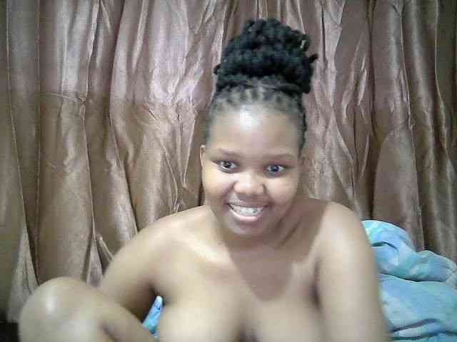 Shepretty webcam
