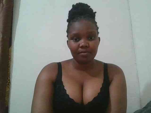 Shepretty webcam