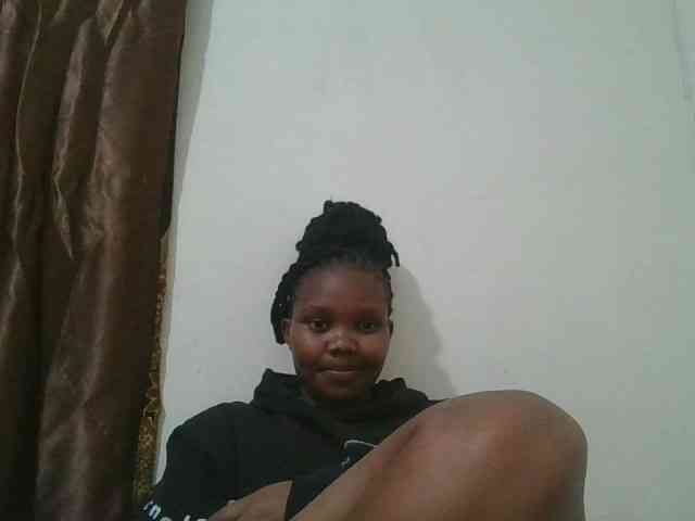 Shepretty webcam