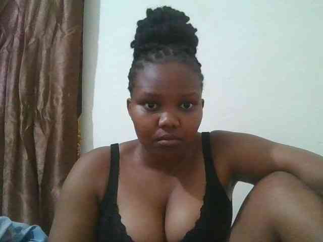 Shepretty webcam