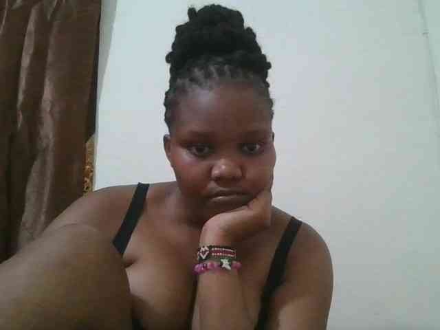 Shepretty webcam